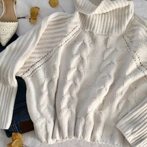 MOON & MADISON SWEATER